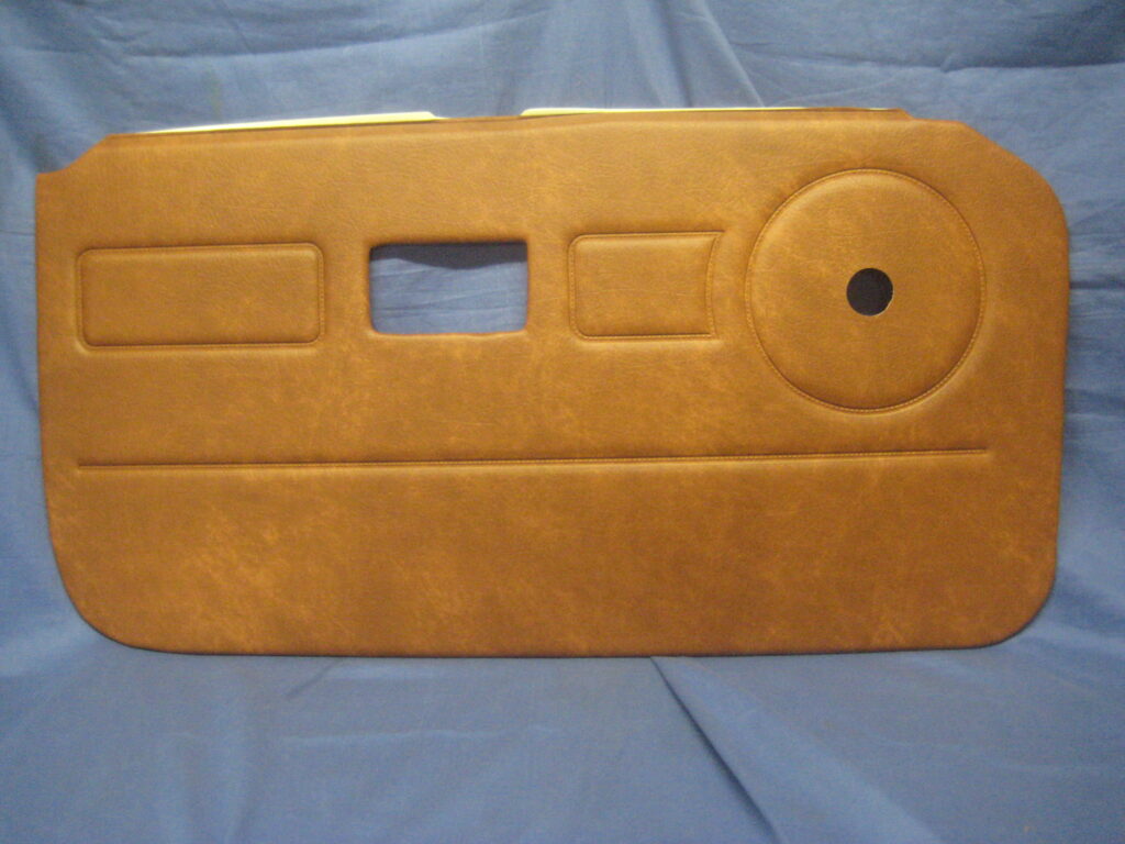 TK120 MGB GT 6 PIECE INTERIOR TRIM KIT 1976 TO 1980 - Image 2