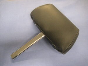 X3A6185L MGB PAIR BLACK LEATHER FLAT HEADRESTS 1976 -80