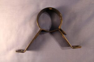 (18) AHH6709 MGB PETROL FUEL PUMP BRACKET