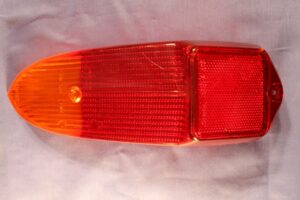 (6) MGB & MIDGET 37H4737 REAR LAMP LENS 1970 ON