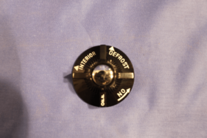 (57) MGB BHH738 AIR KNOB DEFROST