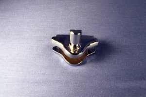 (5) MGB BRACKET 1/4 LIGHT 37H2975