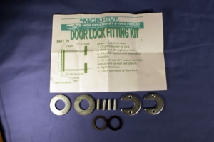 (30) MGB DOOR LOCK CLAMPING KIT CAR SET FOR A PAIR OF LOCKS MRD1067