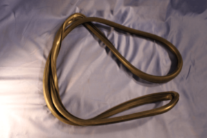 MGB GT REAR TAILGATE GLAZING SEAL AHH7403