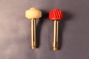 (9) MGB SPEEDO PINION 4 SYNCRO O/D