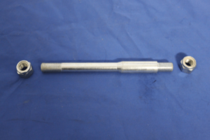 (26) MGB RUBBER BUMPER 1974-1980 CROSSMEMBER MOUNTING BOLT INC NUTS BHH805