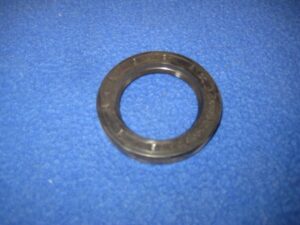 (16) MIDGET HALF SHAFT REAR HUB OIL SEAL GHS147