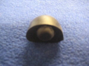 (17) MIDGET FRONT SHOCK ABSORBER BUFFER 2A4082