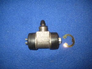 (28) MIDGET 1500 REAR WHEEL CYLINDER GWC1129