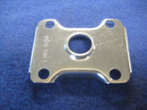 (6) MIDGET REAR SPRING LOCATING PLATE ACA5139