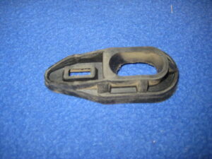 (15) MGC HANDBRAKE LEVER BOOT 27H8047