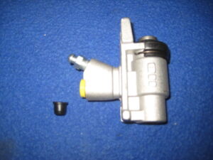 (12) MGC REAR WHEEL CYLINDER GWC1117