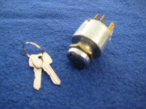 MGB & MIDGET DASHBOARD IGNITION SWITCH & KEYS 24G1345K