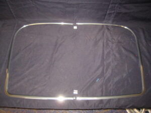 (40) MGB AHH7427/8 GT REAR TAILGATE SCREEN CHROME SET