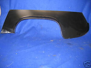 (23) MIDGET BOTTOM 1/2 REAR WING DOOR TO LAMP MS28
