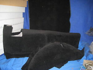 HMP6137  MGB GT RHD MOULDED CARPET SET 4 SYNCHRO 1968 ONWARDS