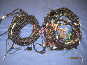 MGB ROADSTER/GT WIRING LOOM BRAIDED POSITIVE EARTH SMITHS GUAGES BL622 GHN3 48766 to 138800