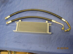 ARA221RC MGC 13 ROW OIL COOLER & PAIR OF RUBBER HOSES KIT