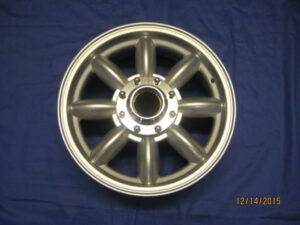 15SKONX4 MGB/C 15" X 5.5J PLAIN SILVER KNOCK ON TYPE SPLINED ALLOY WHEELS SET OF 4