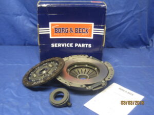 (1) MGB GCK109 BORG & BECK 3 PIECE CLUTCH KIT