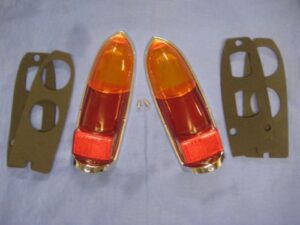 57H5355KIT MGB & MIDGET PAIR REAR LAMP LENSES, CHROME TRIMS, GASKETS & SCREWS KIT 1962-69