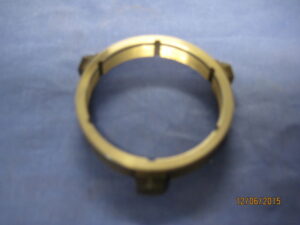 (1) MGB GEARBOX 4 SYNCHRO BAULK RING CONE 22H1028 1968-80