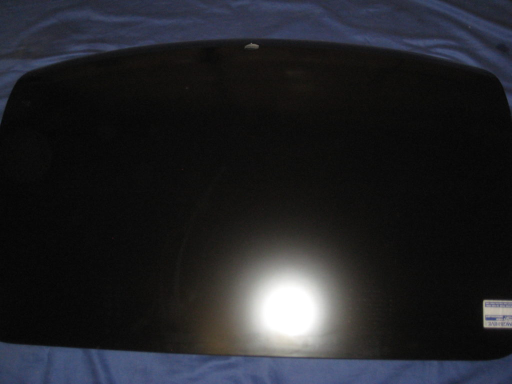 (5) MGB ROADSTER GENUINE HERITAGE BOOT LID HZA5511