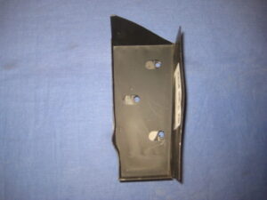 (15) MG MIDGET LOWER DOOR HINGE REPAIR PANEL MS20