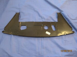 (35) MGB HERITAGE OIL COOLER TRAY 1976 ON HZA4861