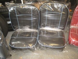 MGB PAIR LEATHER SEATS BLACK WITH IRIS BLUE PIPING 1962- 1967 MK1 S777AB