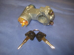 (16) MIDGET IGNITION & STEERING LOCK ASSEMBLY BHA5215 BMK2259 1275 1500