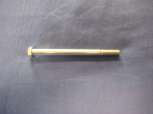 BH505361 MGB AIR FILTER BOLT HIF4 COURSE THREAD