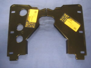 HZA4514 HZA4515 MGB RADIATOR MOUNTING PANEL 1976 ON