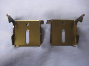 HZA4504 HZA4505 MGB WELD ON ENGINE MOUNTING BRACKET RUBBER BUMPER