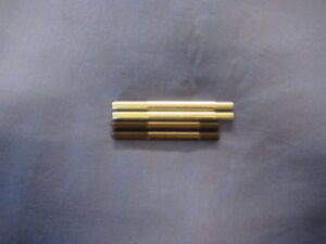 51K881K MGB ROCKER PEDESTAL LONG & SHORT STUD KIT