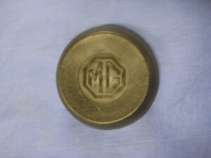 AAU1161 MGB & MIDGET BLACK HORN PUSH 1970-76