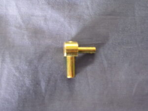 AHH6734 MGB CHOKE CABLE TRUNION