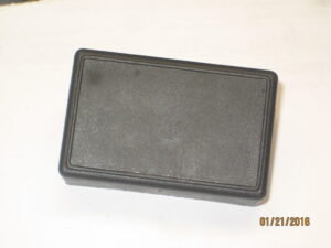 37H4727A MGB & MIDGET 4 FUSE FUSE BOX COVER LID