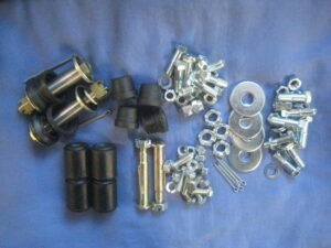 FSRKV8 MGB FRONT SUSPENSION REBUILD BUSH & BOLT KIT V8
