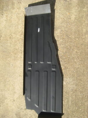 (25) MGB FLOOR PAN PLAIN MK2 67on MB21A
