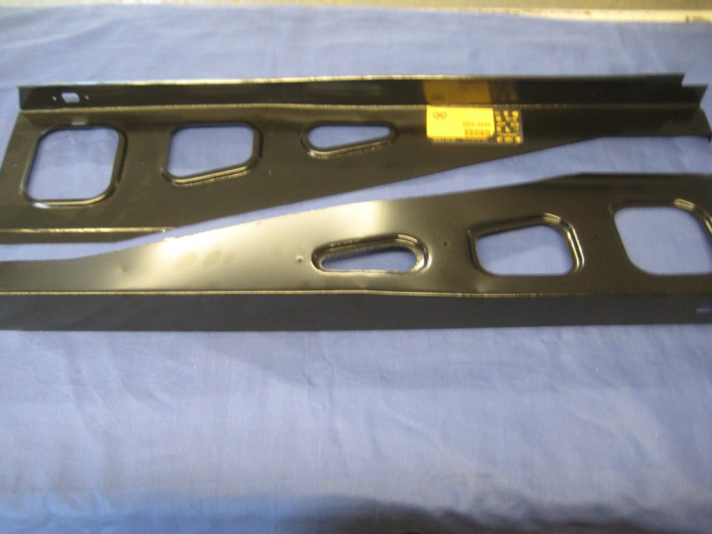 HZA2034 HZA2035 MGB GT SUPPORT BOOT FLOOR