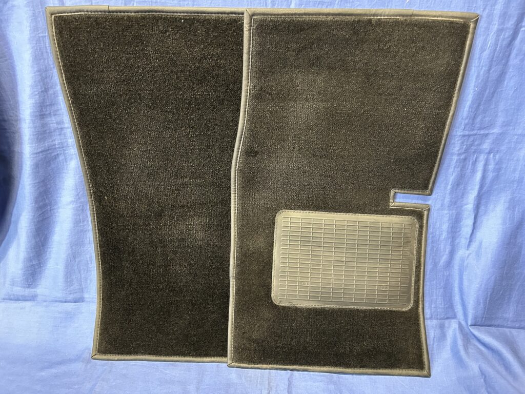 HMP6 (17) PAIR MIDGET BLACK FOOTWELL CARPETS