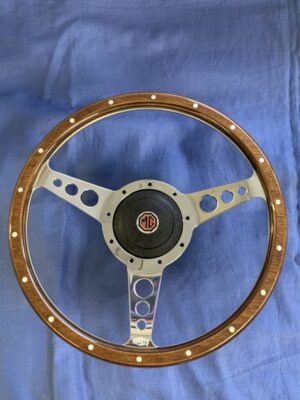 MGB & MIDGET 13" FLAT WOODEN STEERING WHEEL & BOS