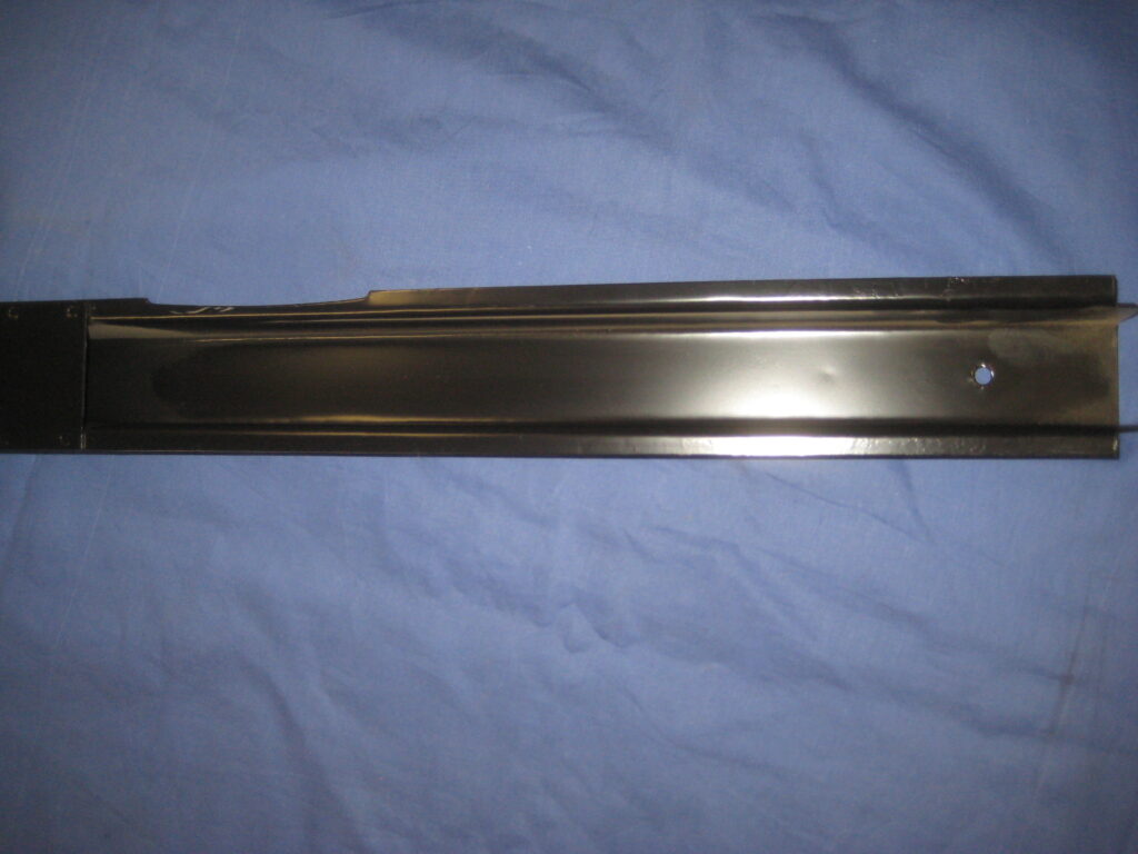 MIDGET 1275 GENUINE HERITAGE FRONT CHASSIS LEG AHA5628/30 - Image 3