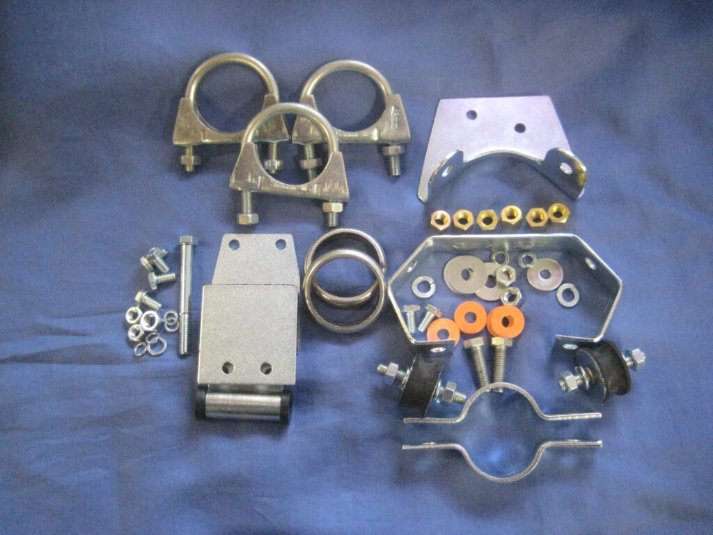 GEK1004KIT 3 PART MGB ROADSTER & GT EXHAUST FITTING KIT 1970-1974 CHROME BUMPER