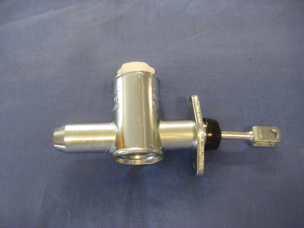 (7) MGB CLUTCH MASTER CYLINDER GMC1007 AP LOCKHEED