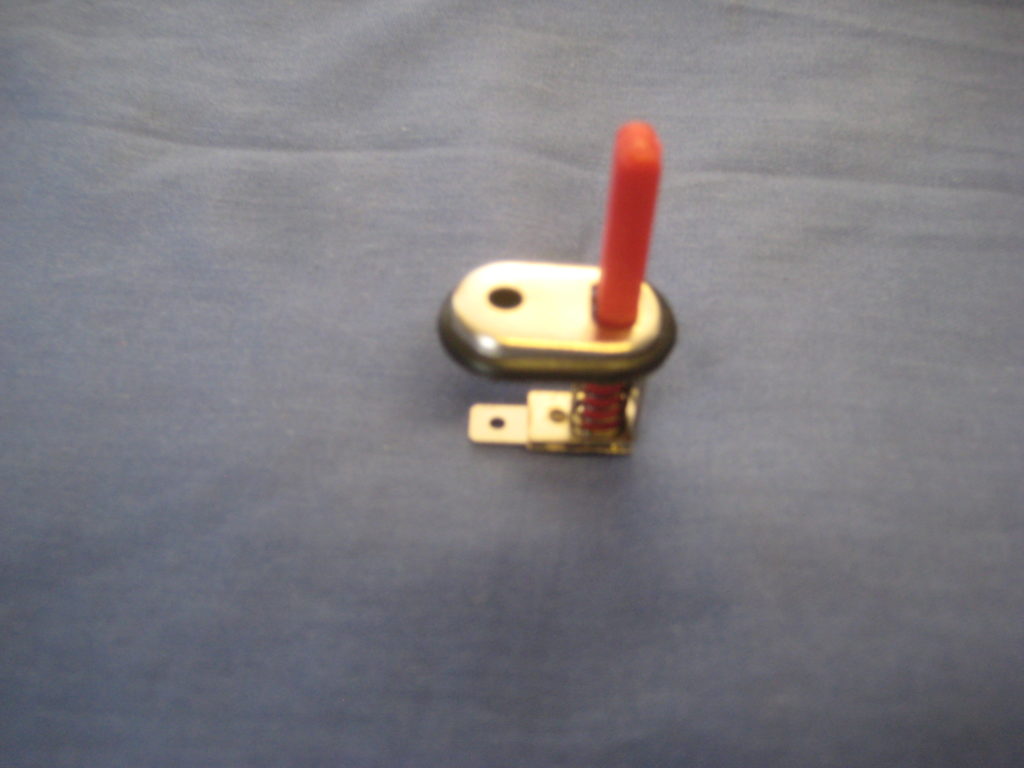 AAU1908A / BHA5058 MIDGET DOOR COURTSEY LIGHT SWITCH - Image 2