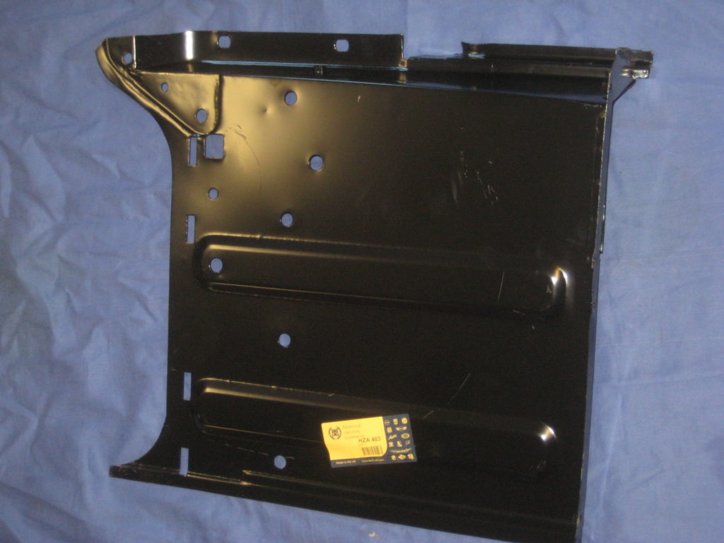 HZA403 HZA404 A POST FOOTWELL SIDE PANEL ROADSTER