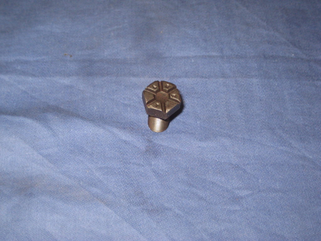 BTA370 MIDGET BRAKE DISC TO HUB BOLT - Image 2