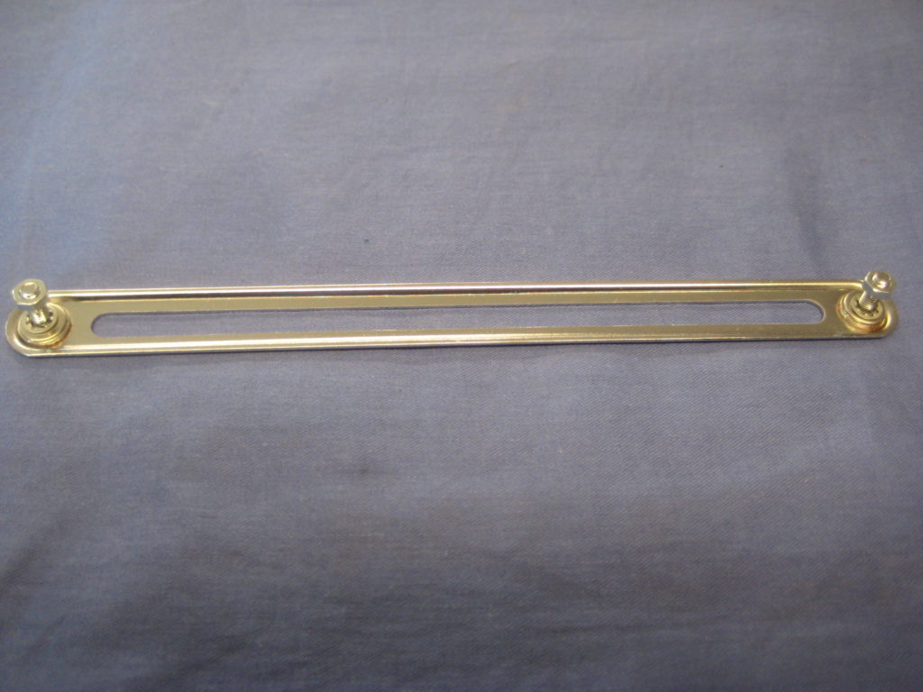 AHH6190 MGB DEMISTER AIR VENT ESCUTEON BLACK OR CHROME 1962-1974 - Image 4